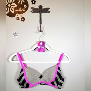 NeonTide Sporty Womens Medium Bra